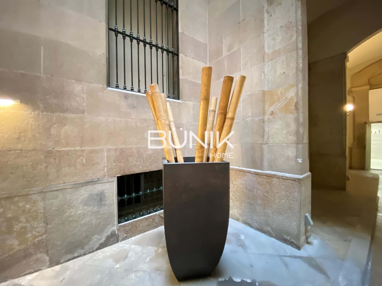 3 sypialnia Biuro do wynajęcia w Miasto Barcelona z garażem - 2 000 € (Ref: 9956636)
