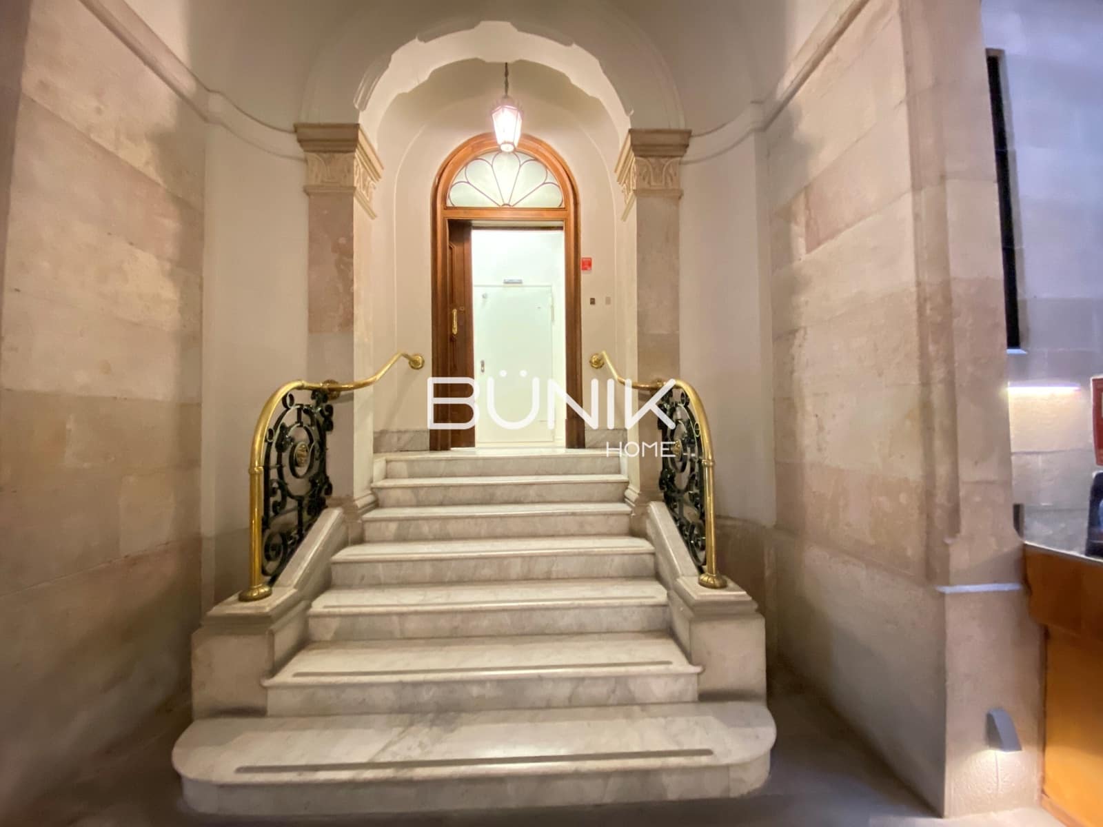 3 sypialnia Biuro do wynajęcia w Miasto Barcelona z garażem - 2 000 € (Ref: 9956636)
