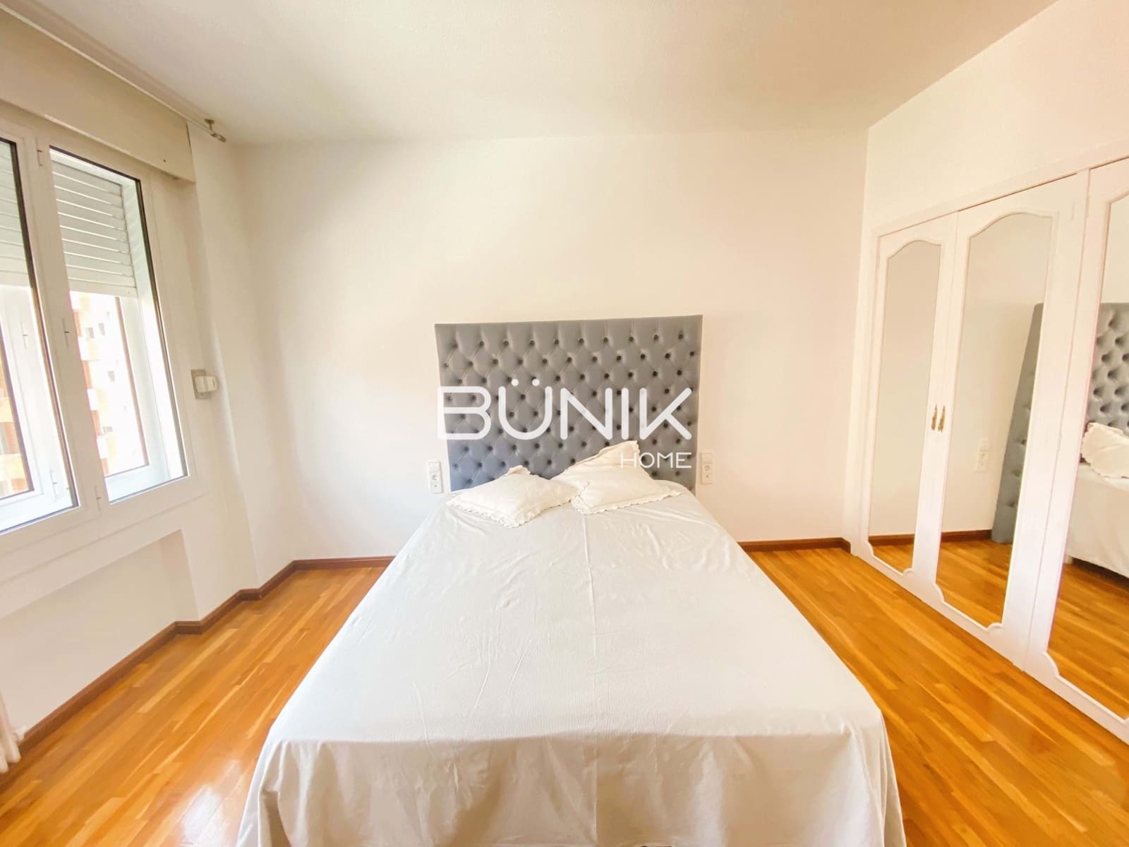 3 soveværelse Lejlighed til leje i Barcelona by med garage - € 3.500 (Ref: 9958841)