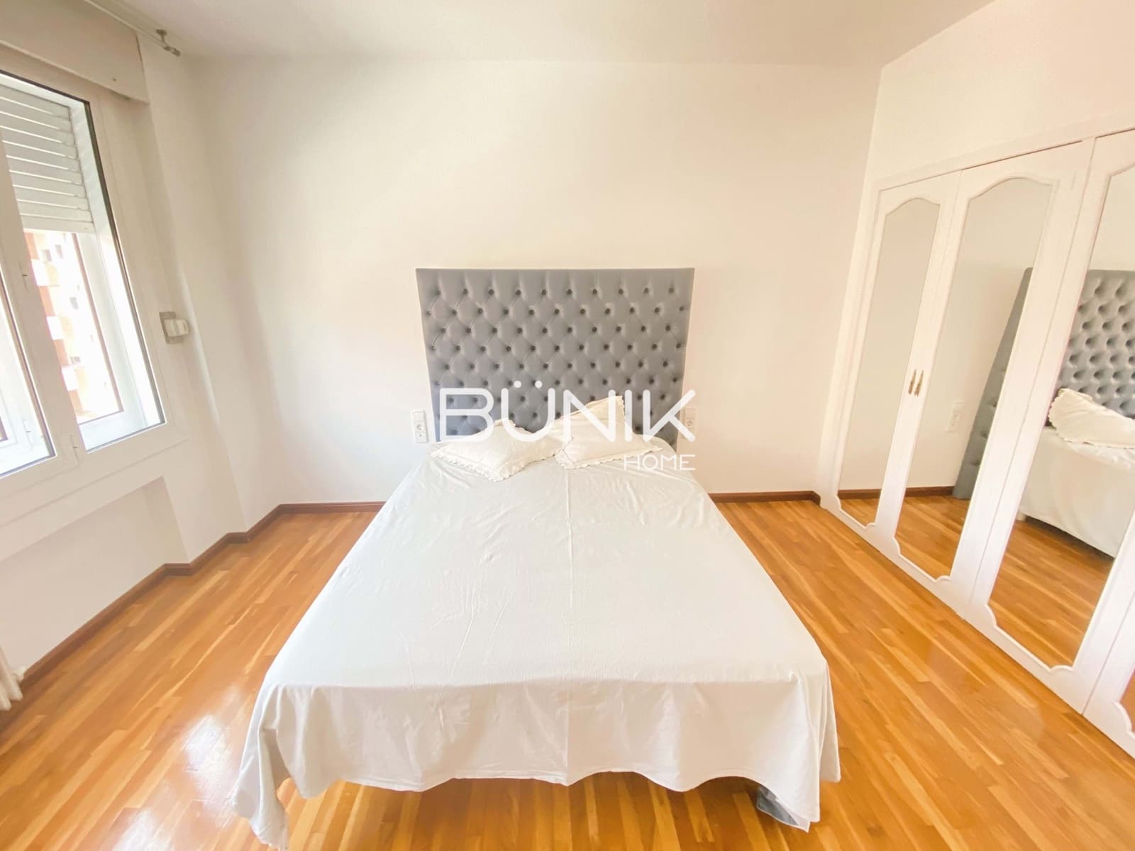 3 soveværelse Lejlighed til leje i Barcelona by med garage - € 3.500 (Ref: 9958841)