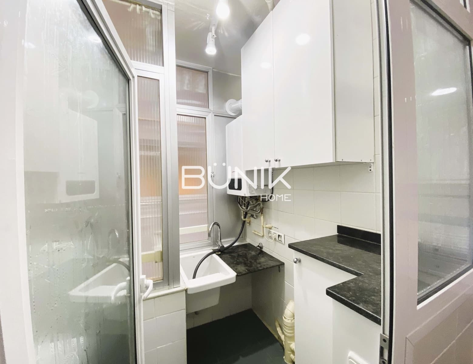 3 soveværelse Lejlighed til leje i Barcelona by med garage - € 3.500 (Ref: 9958841)