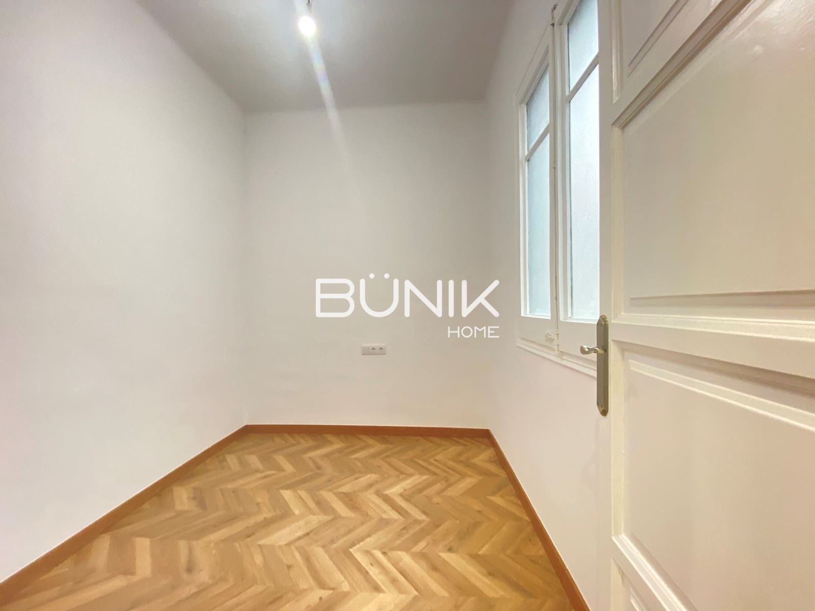 5 sypialnia Mieszkanie do wynajęcia w Miasto Barcelona - 4 000 € (Ref: 9963413)