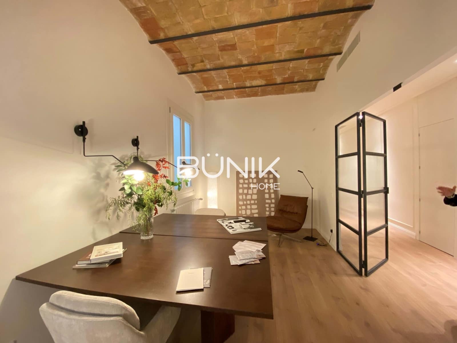 4 slaapkamer Flat te koop in Barcelona stad - € 1.985.000 (Ref: 9964528)