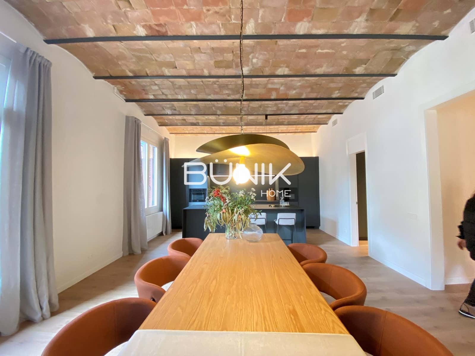 4 slaapkamer Flat te koop in Barcelona stad - € 1.985.000 (Ref: 9964528)