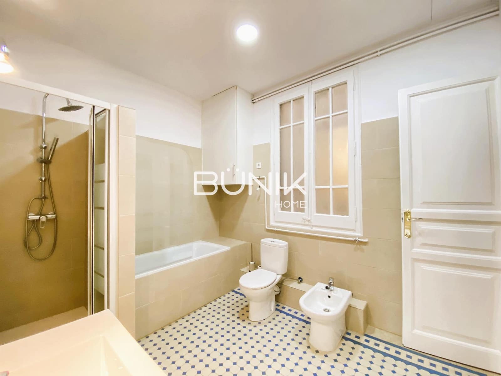 5 makuuhuone Huoneisto vuokrattavana paikassa Barcelona kaupunki - 4 000 € (Ref: 9966696)