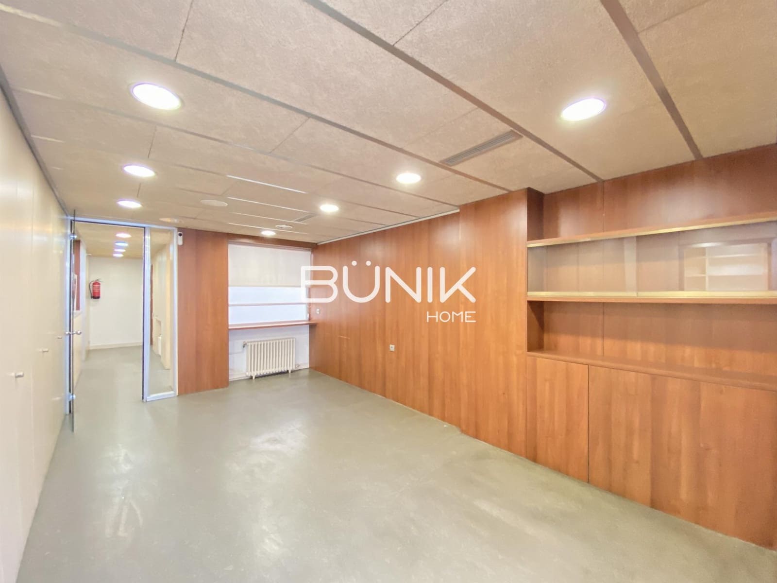 5 quarto Escritório para arrendar em Barcelona cidade - 1 600 € (Ref: 9974386)