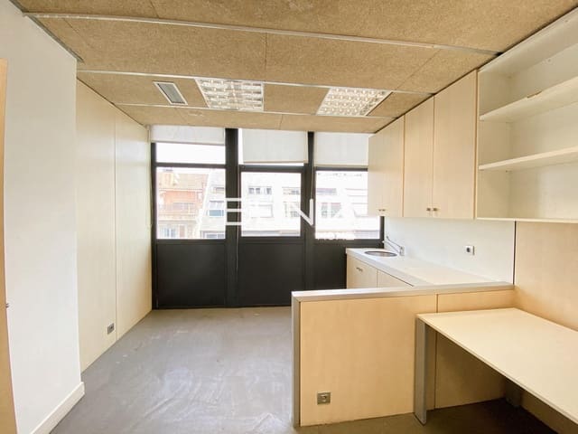 5 quarto Escritório para arrendar em Sant Gervasi - Galvany, Barcelona cidade - 1 600 € (Ref: 9974386)