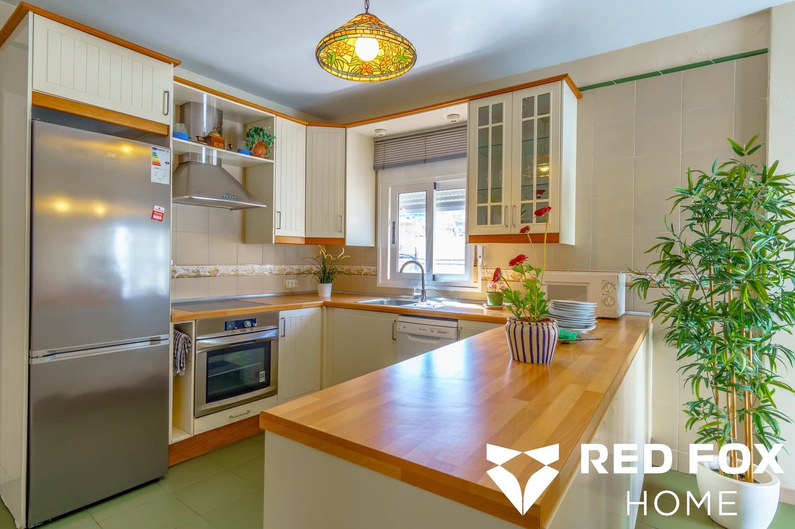 3 soveværelse Byhus til salg i Santa Cruz de Tenerife med garage - € 670.000 (Ref: 10111897)