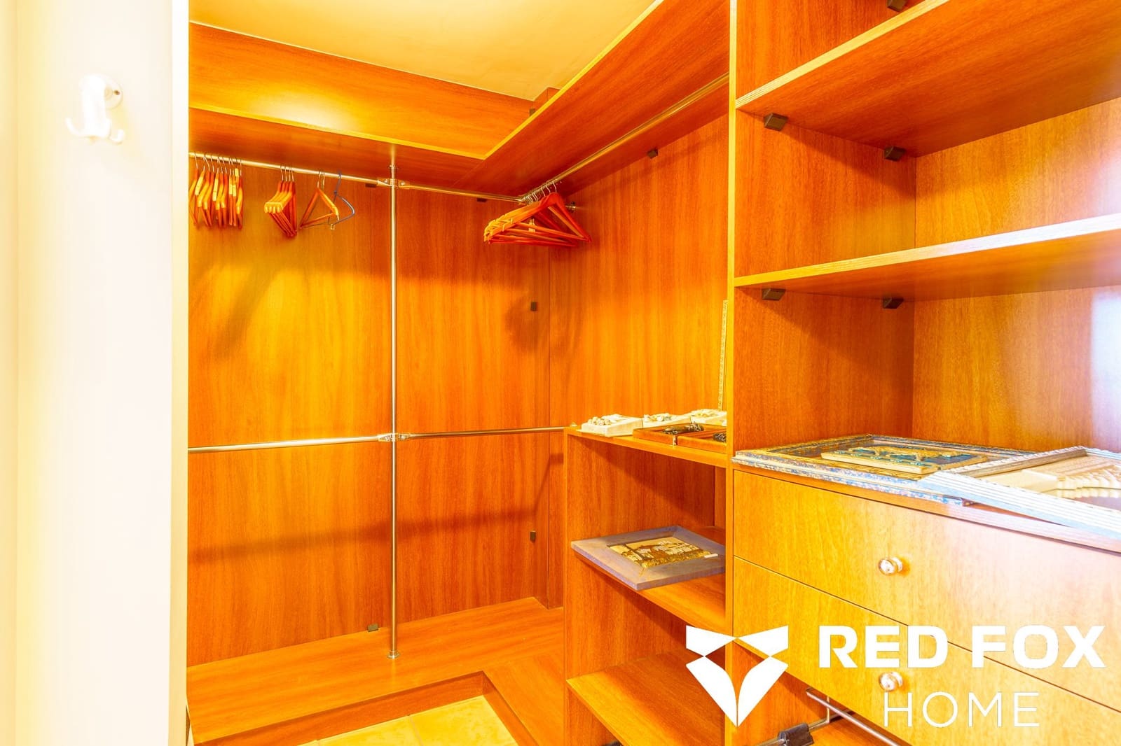 3 soveværelse Byhus til salg i Santa Cruz de Tenerife med garage - € 670.000 (Ref: 10111897)