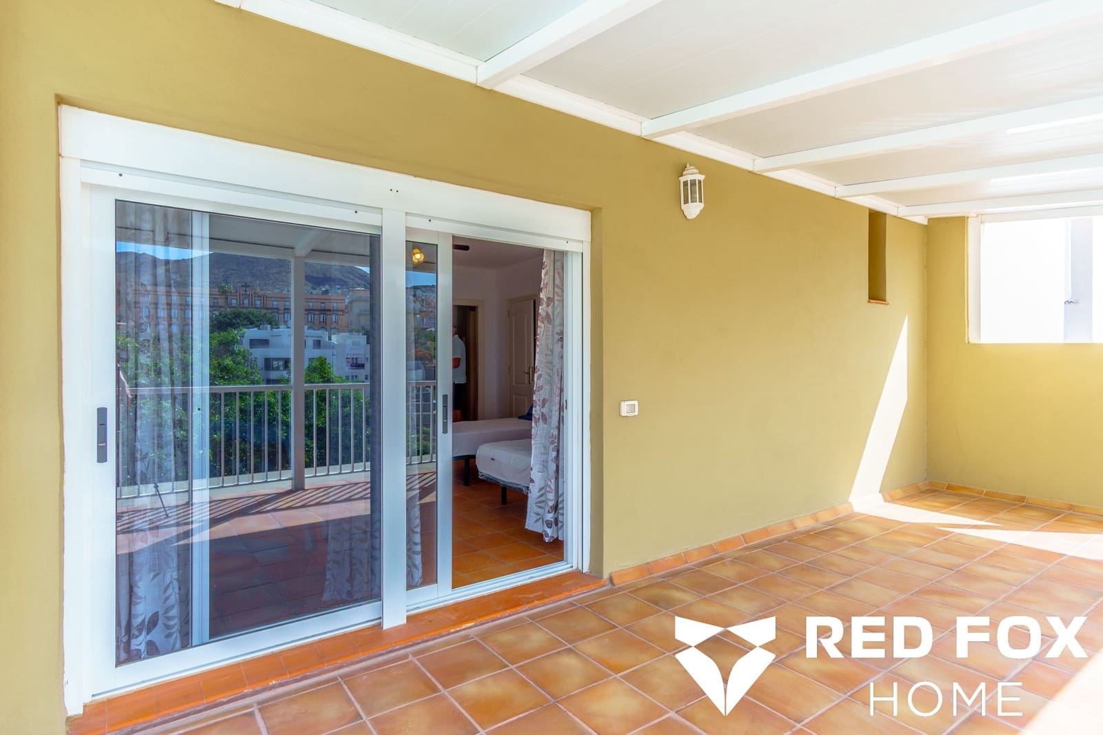3 soveværelse Byhus til salg i Santa Cruz de Tenerife med garage - € 670.000 (Ref: 10111897)