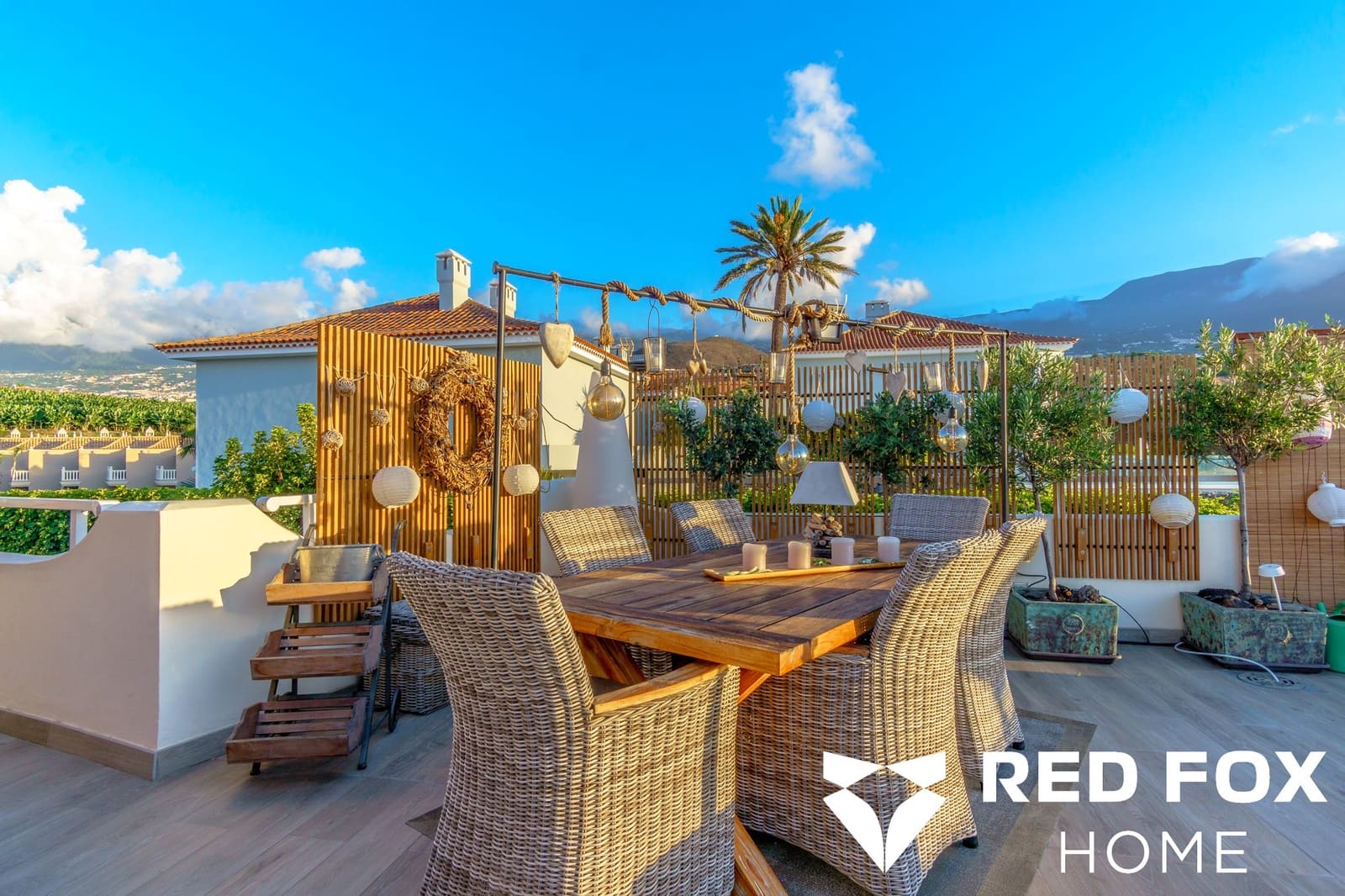 2 soverom Leilighet til salgs i Puerto de la Cruz med svømmebasseng garasje - € 559 000 (Ref: 10150183)