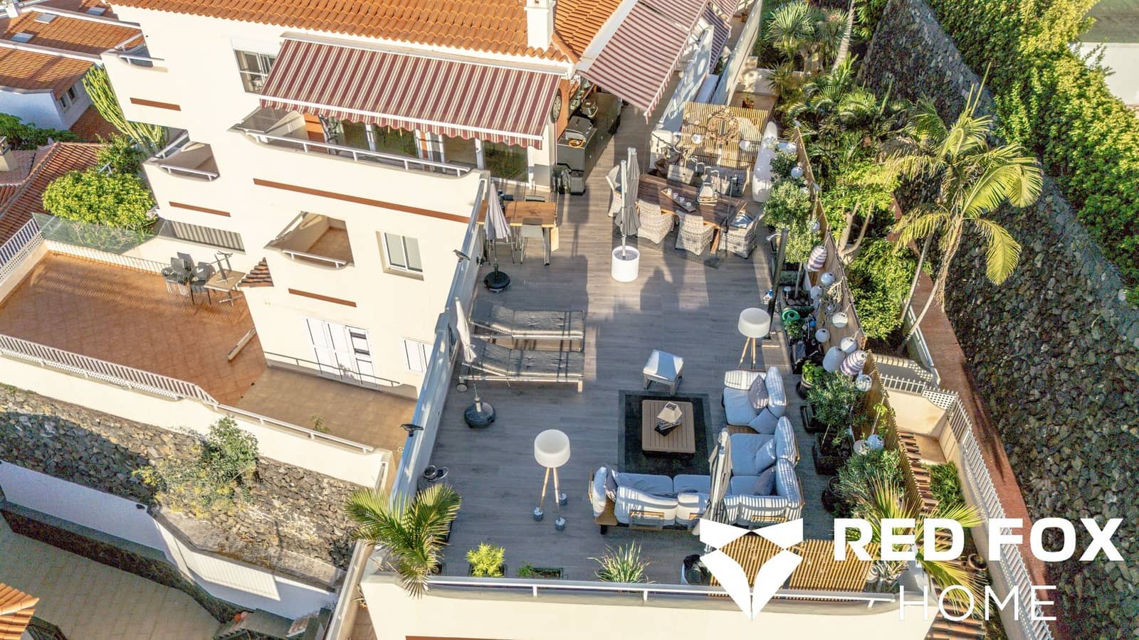 2 soverom Leilighet til salgs i Puerto de la Cruz med svømmebasseng garasje - € 559 000 (Ref: 10150183)
