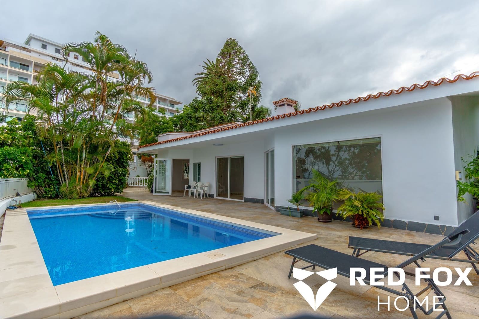 3 soverom Villa til salgs i Puerto de la Cruz med svømmebasseng garasje - € 890 000 (Ref: 10158493)