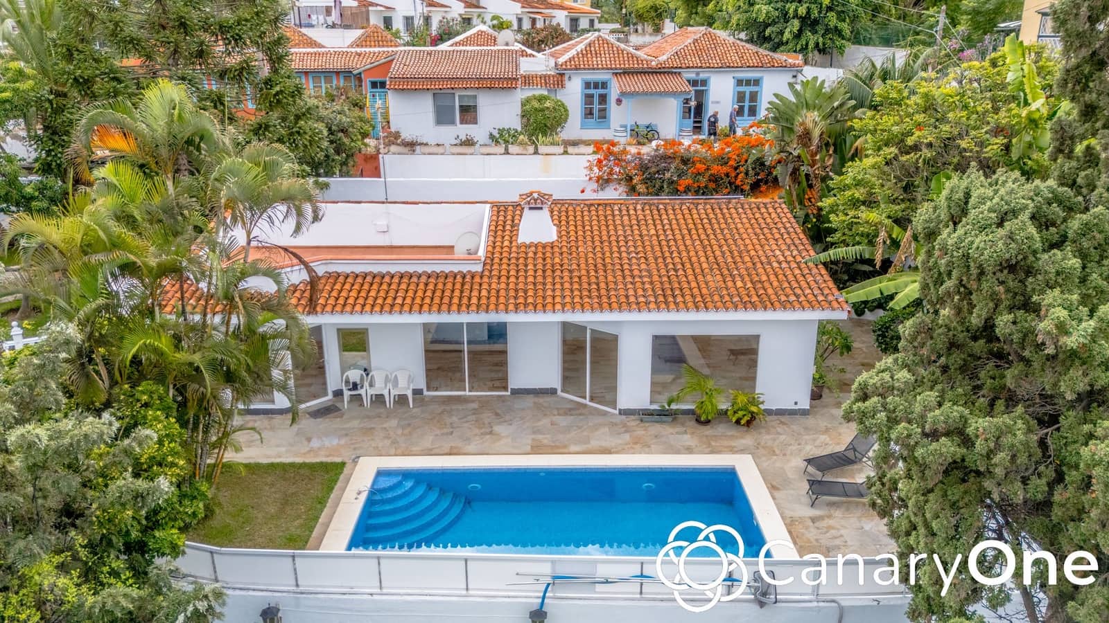 3 bedroom Villa for sale in Puerto de la Cruz with pool garage - € 890,000 (Ref: 10158493)