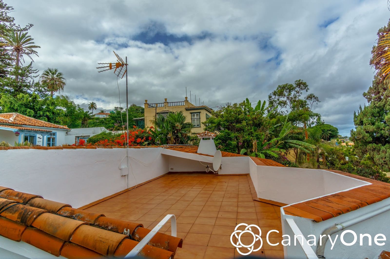3 bedroom Villa for sale in Puerto de la Cruz with pool garage - € 890,000 (Ref: 10158493)