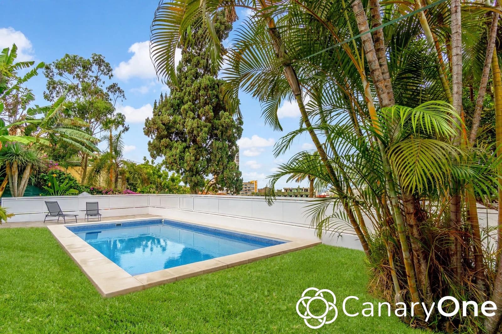 3 bedroom Villa for sale in Puerto de la Cruz with pool garage - € 890,000 (Ref: 10158493)