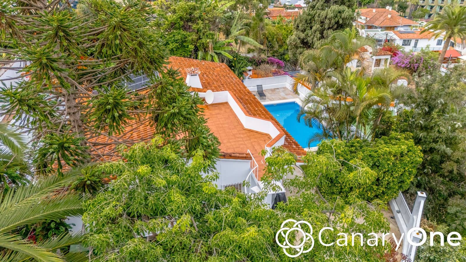 3 bedroom Villa for sale in Puerto de la Cruz with pool garage - € 890,000 (Ref: 10158493)