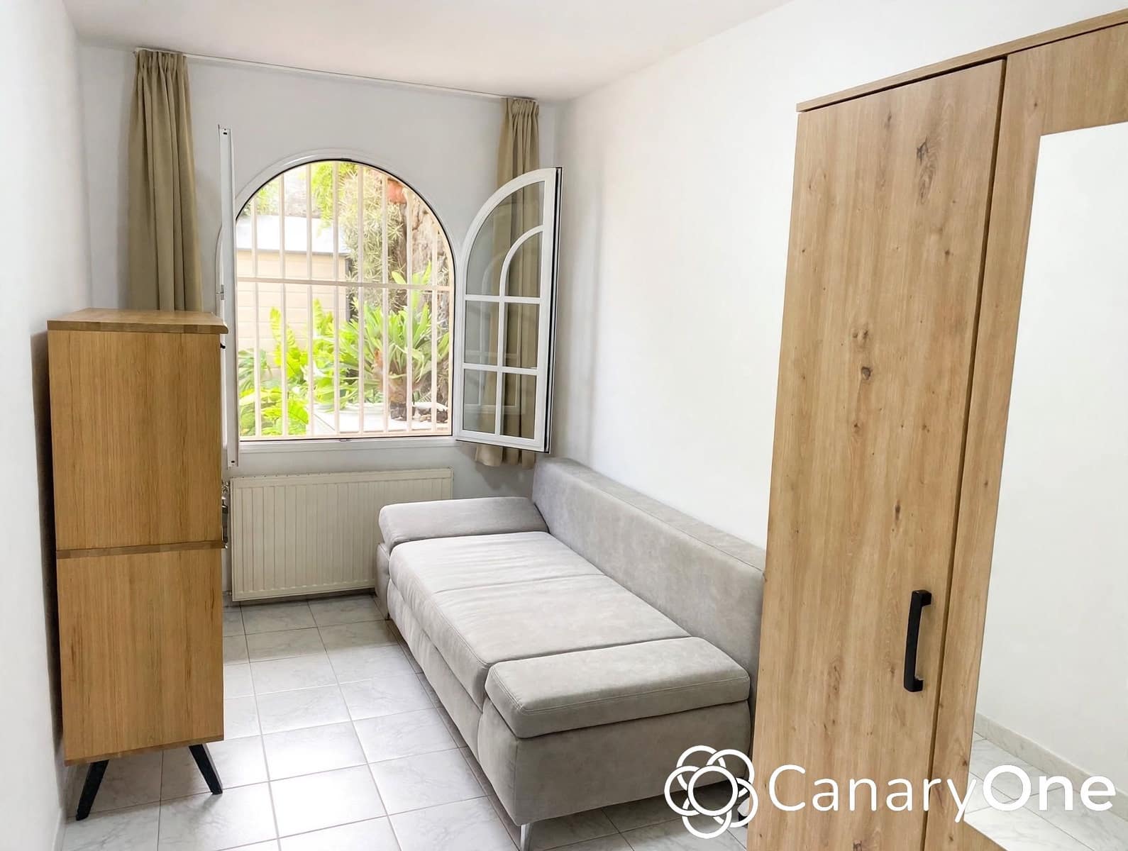 Apartamento de 2 habitaciones en Puerto de la Cruz en venta con piscina garaje - 350.000 € (Ref: 10177554)