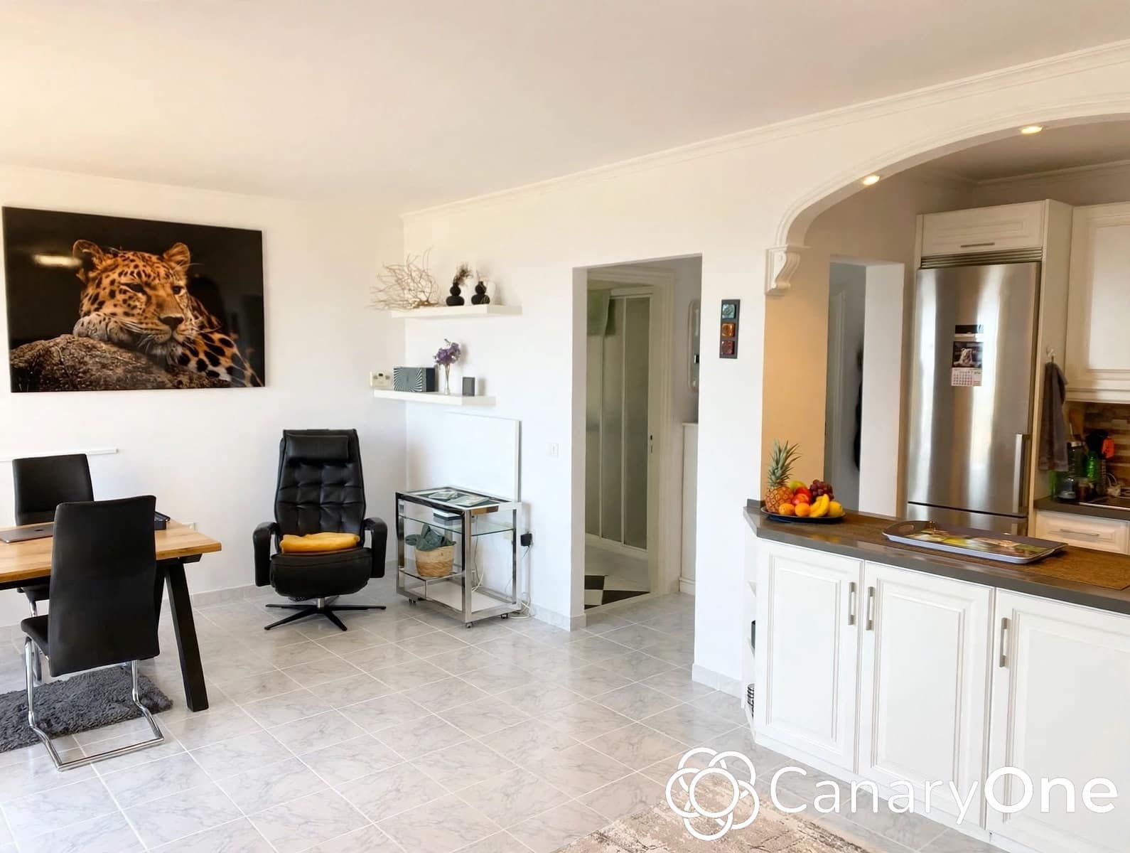 Apartamento de 2 habitaciones en Puerto de la Cruz en venta con piscina garaje - 350.000 € (Ref: 10177554)