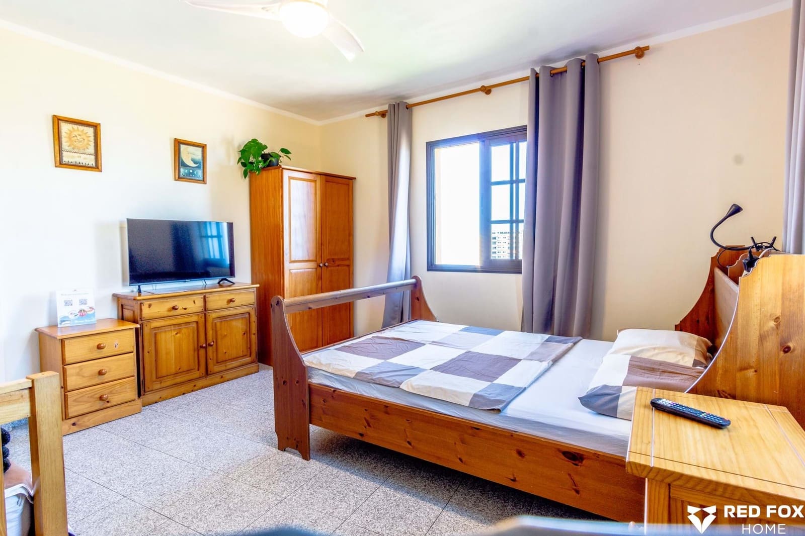 7 soveværelse Byhus til salg i Los Realejos med garage - € 890.000 (Ref: 8600344)