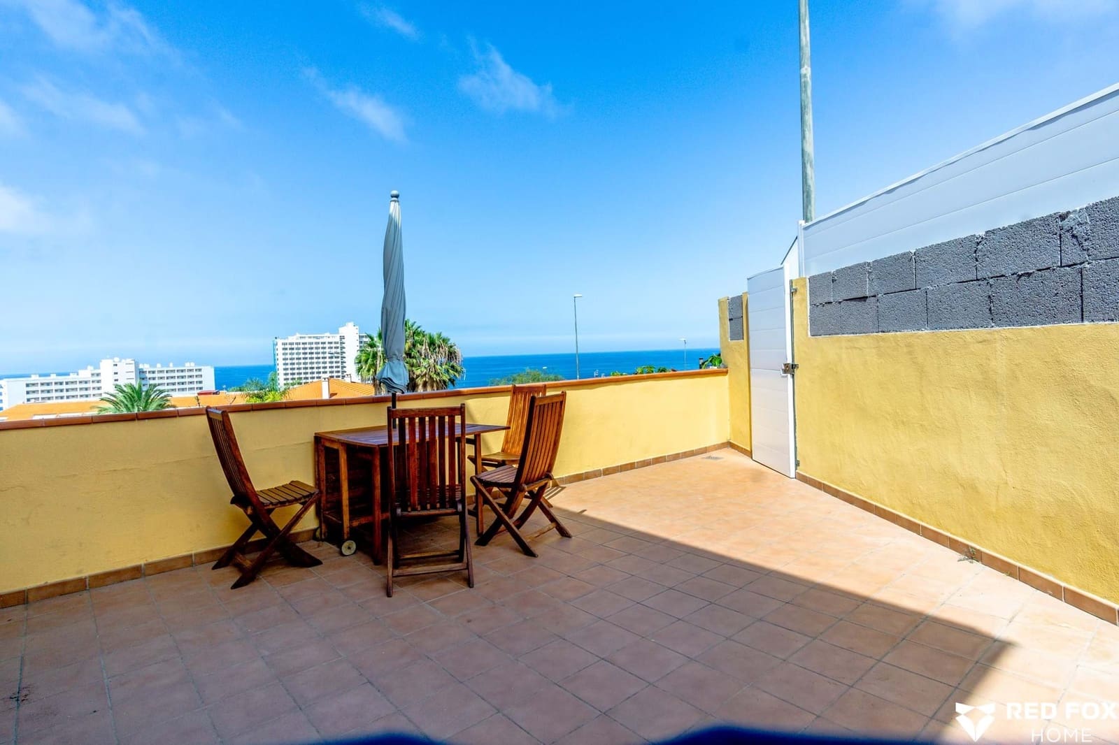 7 soveværelse Byhus til salg i Los Realejos med garage - € 890.000 (Ref: 8600344)