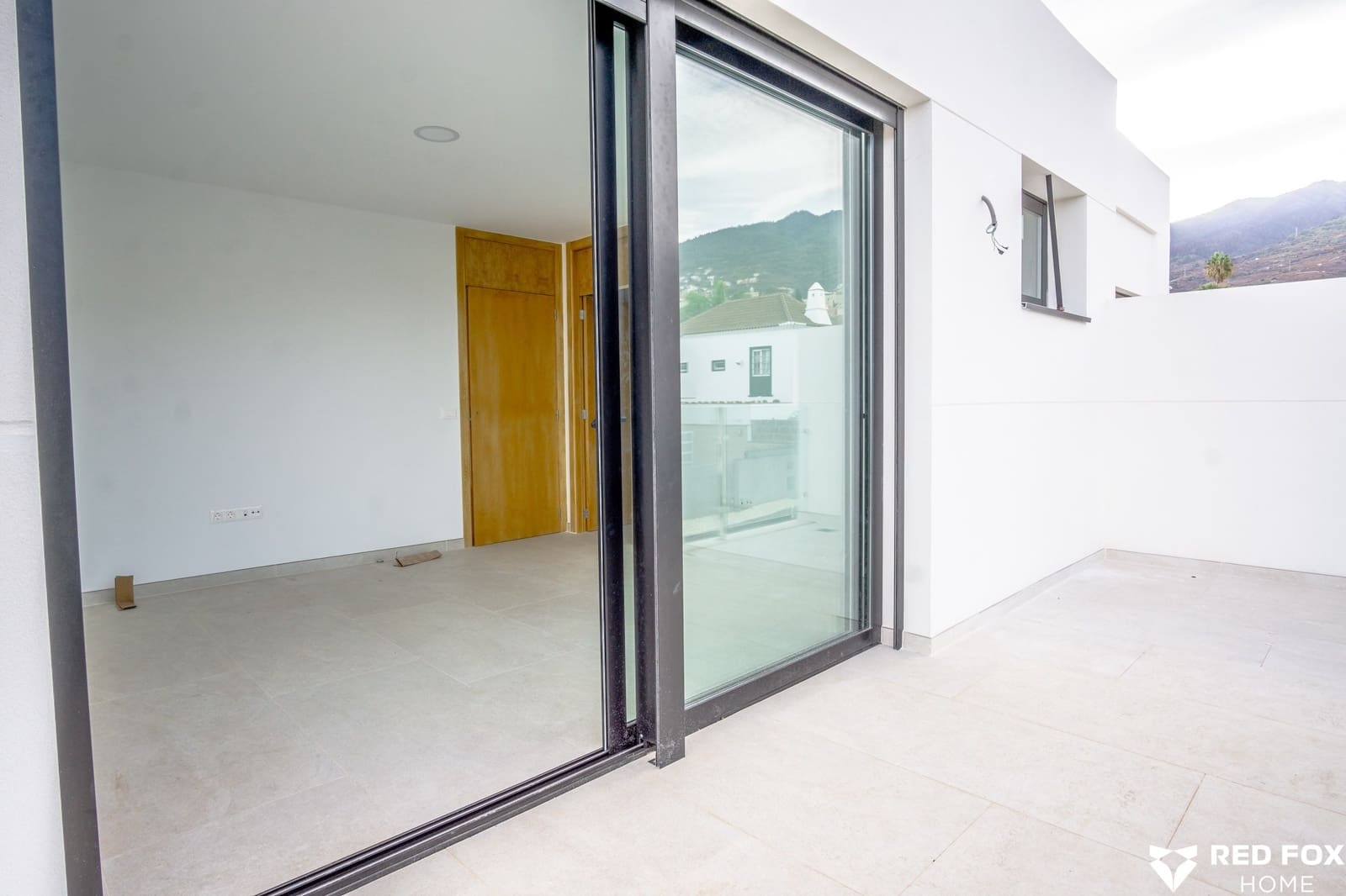 3 slaapkamer Huis te koop in Santa Ursula met garage - € 650.000 (Ref: 8600346)