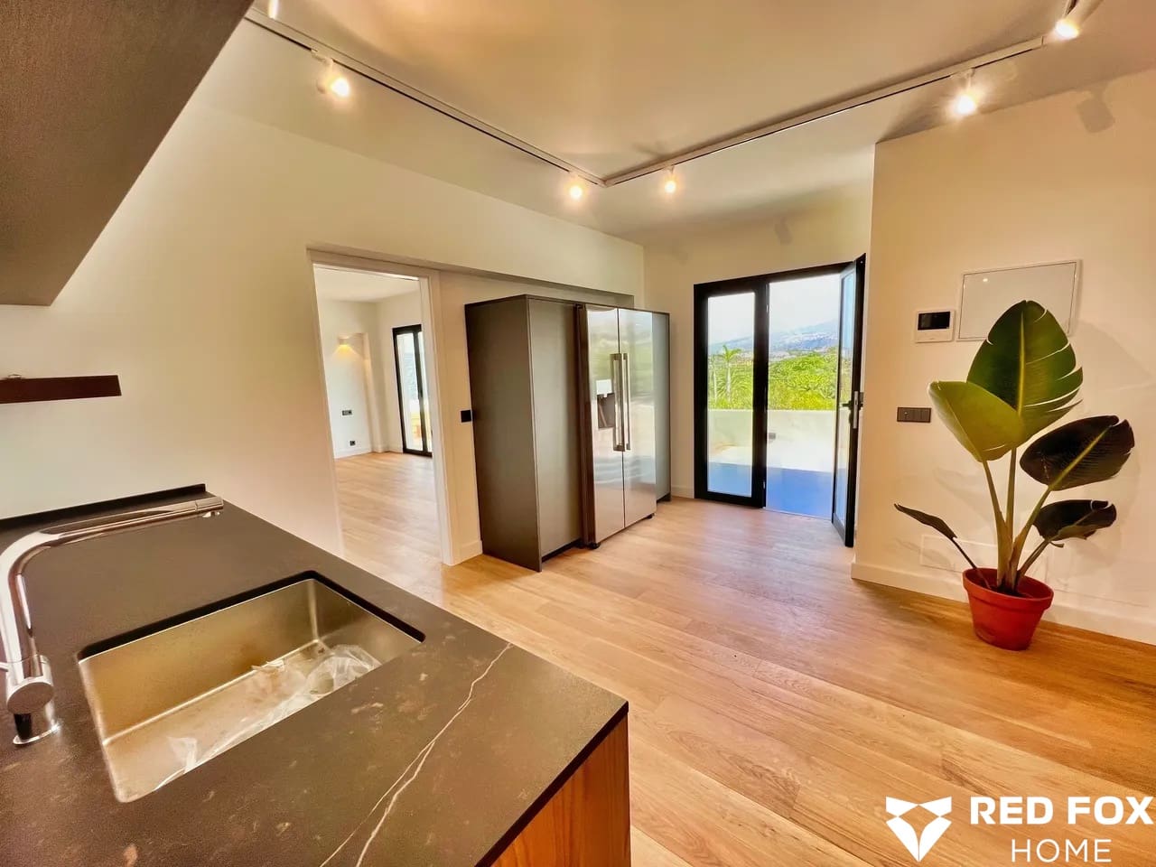 4 quarto Moradia para venda em Puerto de la Cruz com garagem - 1 175 000 € (Ref: 8600365)