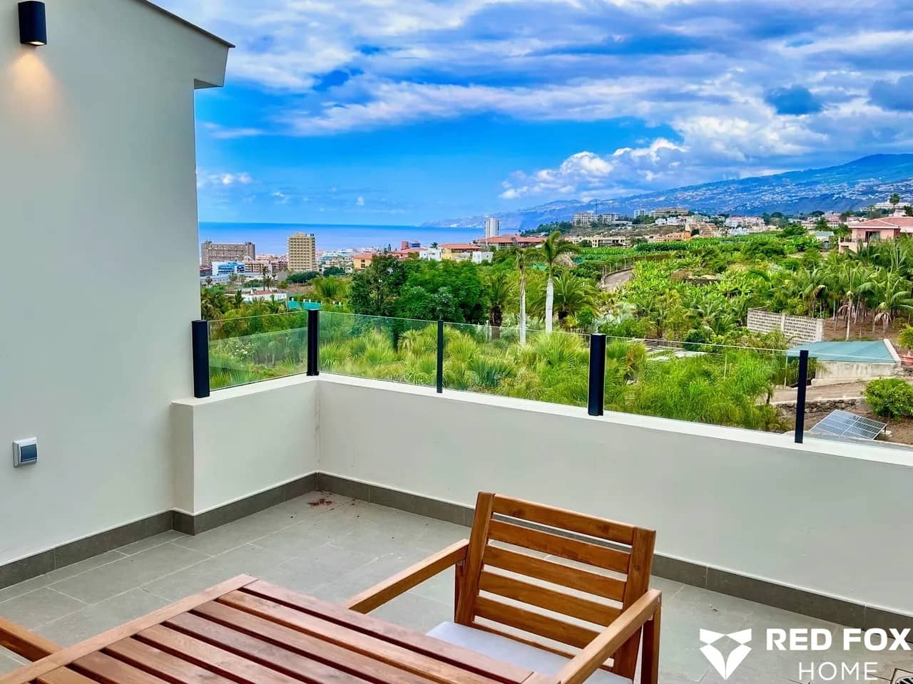 4 quarto Moradia para venda em Puerto de la Cruz com garagem - 1 175 000 € (Ref: 8600365)