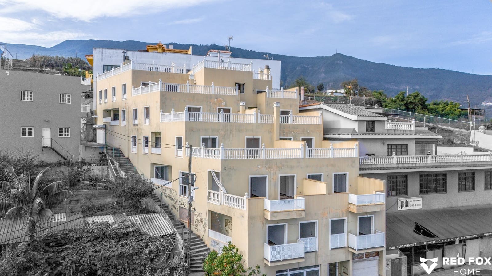 30 soveværelse Erhverv til salg i Los Realejos med garage - € 1.450.000 (Ref: 8671241)