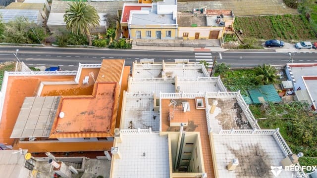 30 soveværelse Erhverv til salg i Los Realejos med garage - € 1.450.000 (Ref: 8671241)