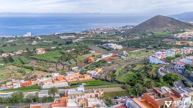 30 soveværelse Erhverv til salg i Los Realejos med garage - € 1.450.000 (Ref: 8671241)