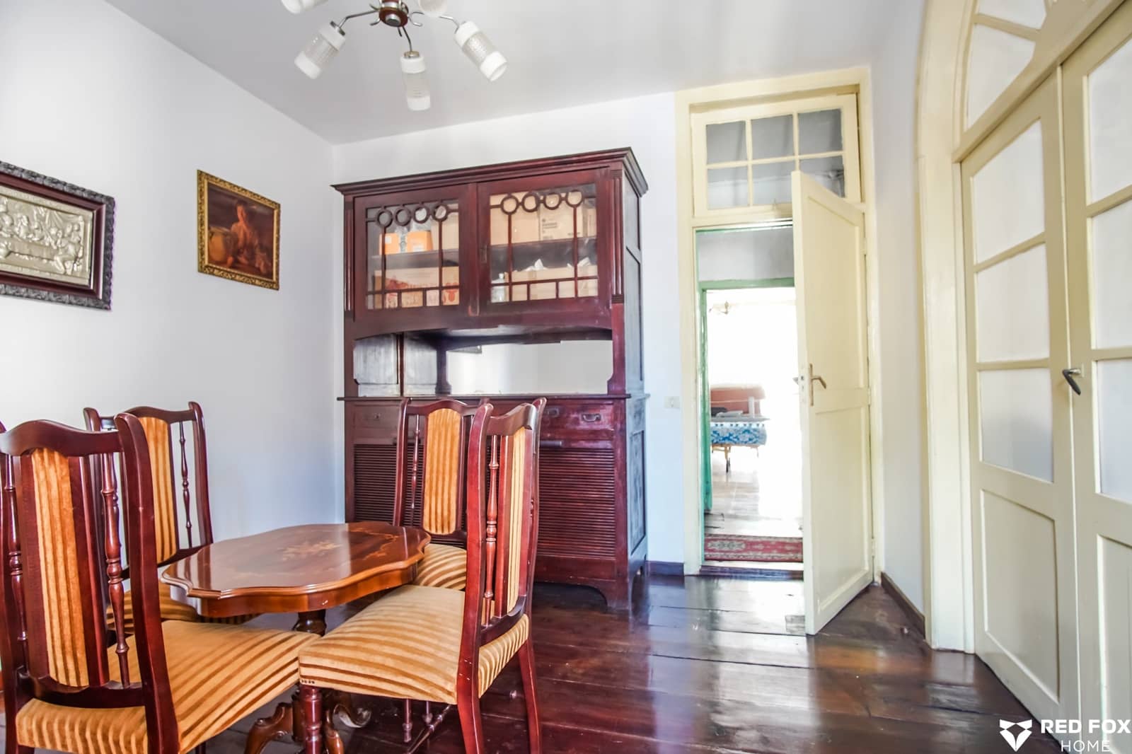 6 sovrum Villa till salu i La Orotava med garage - 815 000 € (Ref: 8738146)