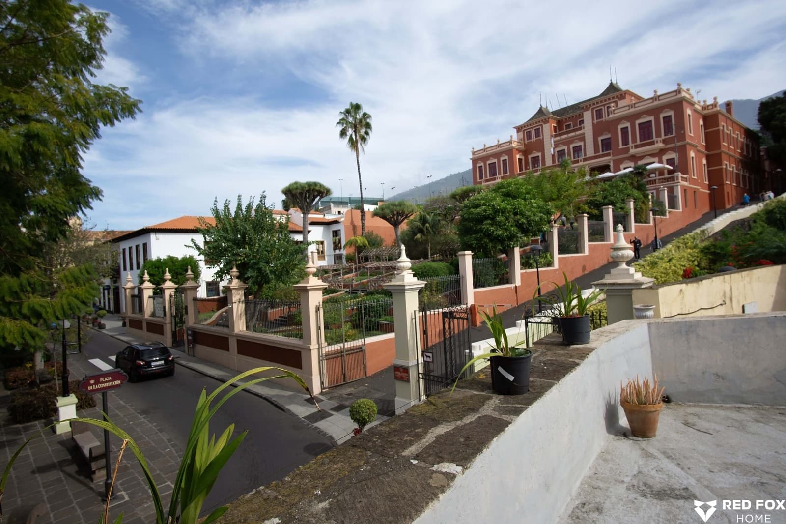 6 sovrum Villa till salu i La Orotava med garage - 815 000 € (Ref: 8738146)