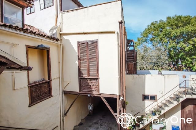 6 Zimmer Villa zu verkaufen in La Orotava mit Garage - 815.000 € (Ref: 8738146)