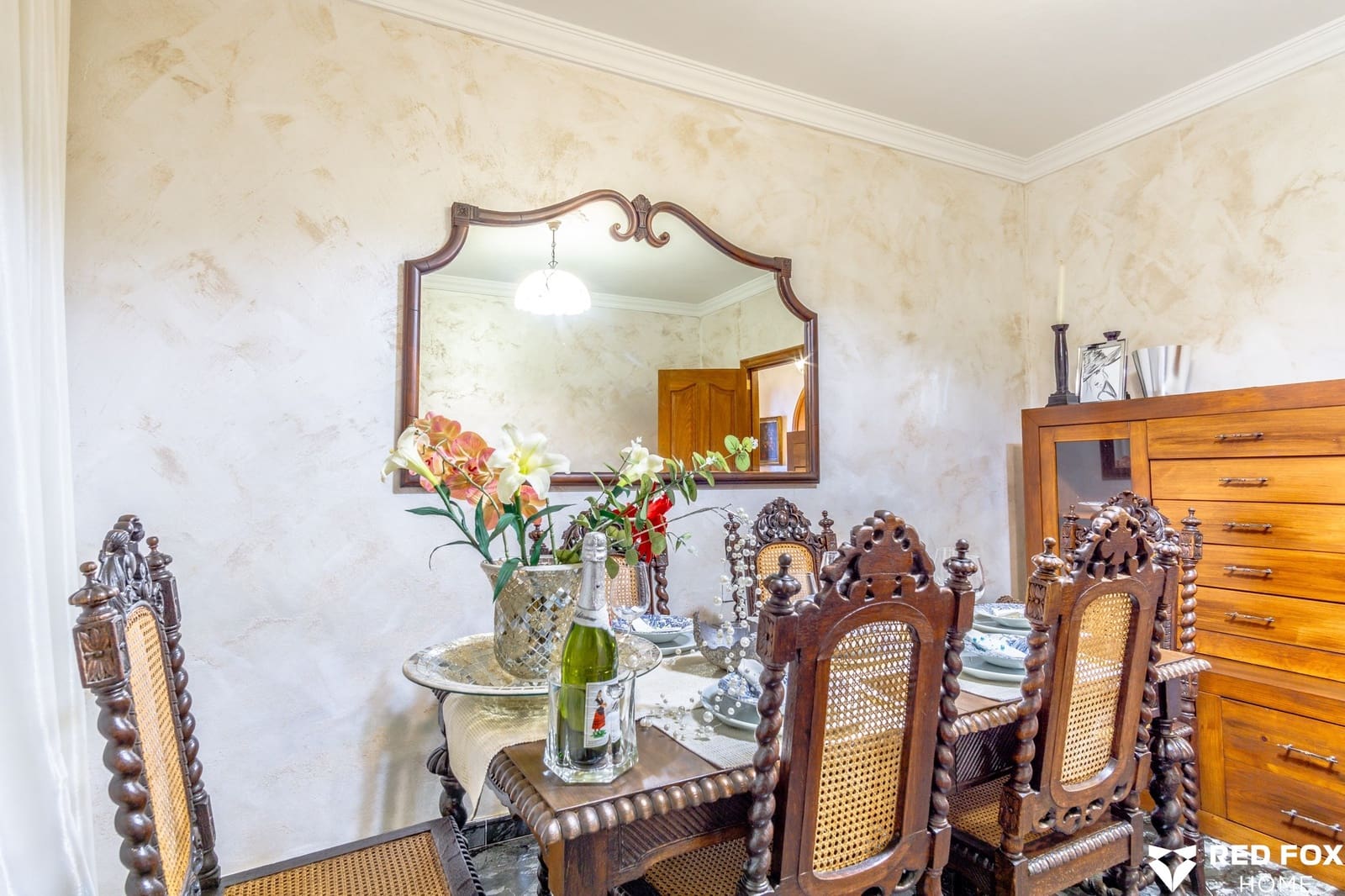 8 soveværelse Villa til salg i Los Silos med garage - € 525.000 (Ref: 8765743)