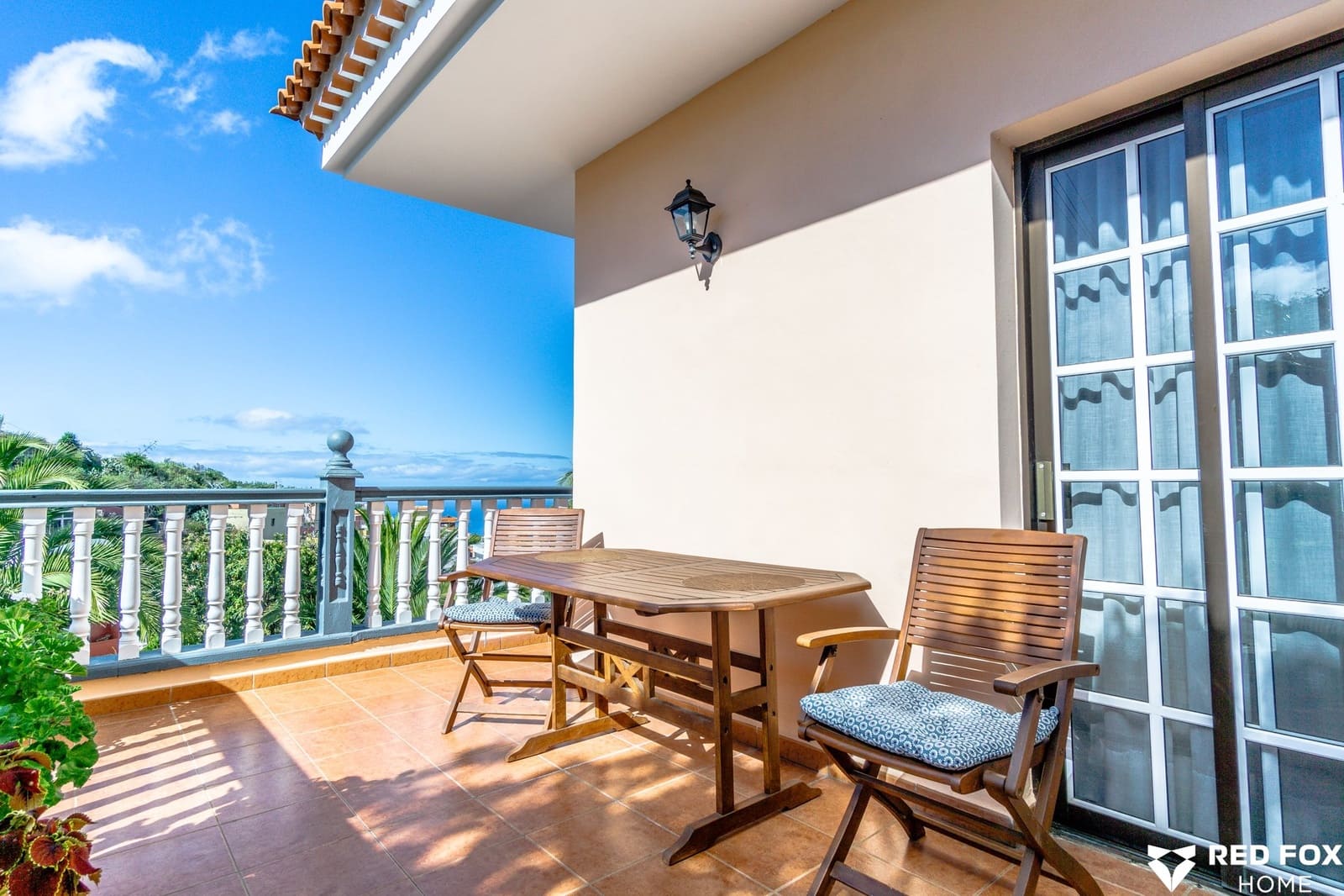 8 soveværelse Villa til salg i Los Silos med garage - € 525.000 (Ref: 8765743)