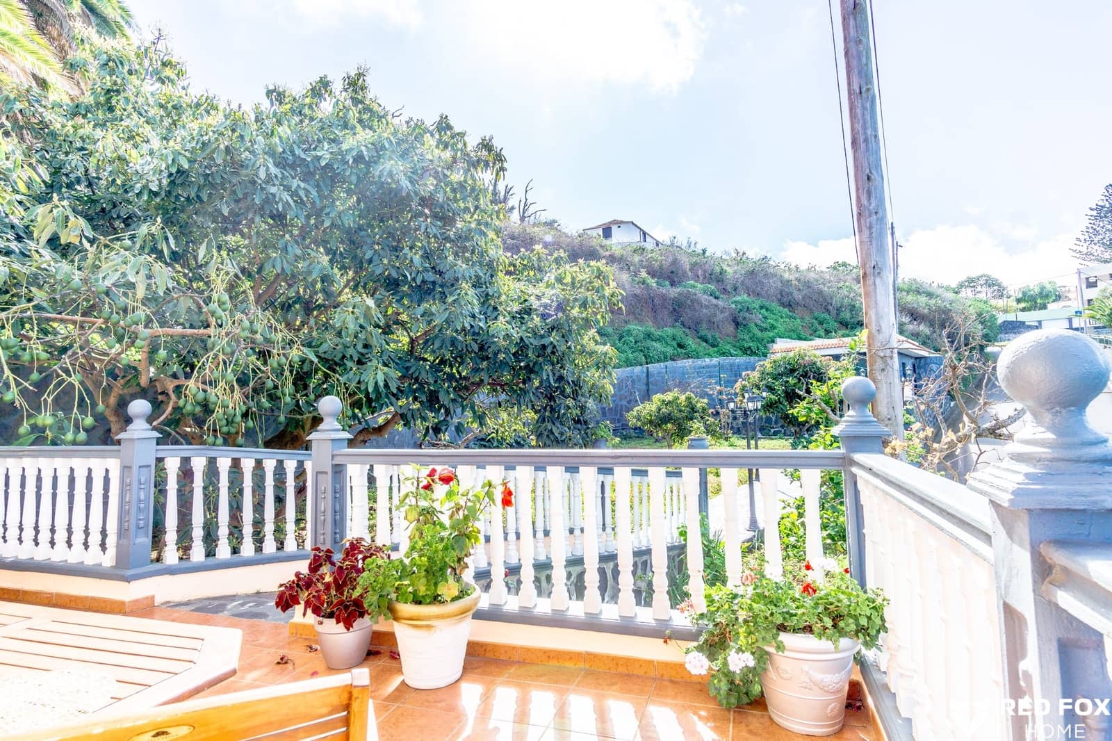 8 soveværelse Villa til salg i Los Silos med garage - € 525.000 (Ref: 8765743)