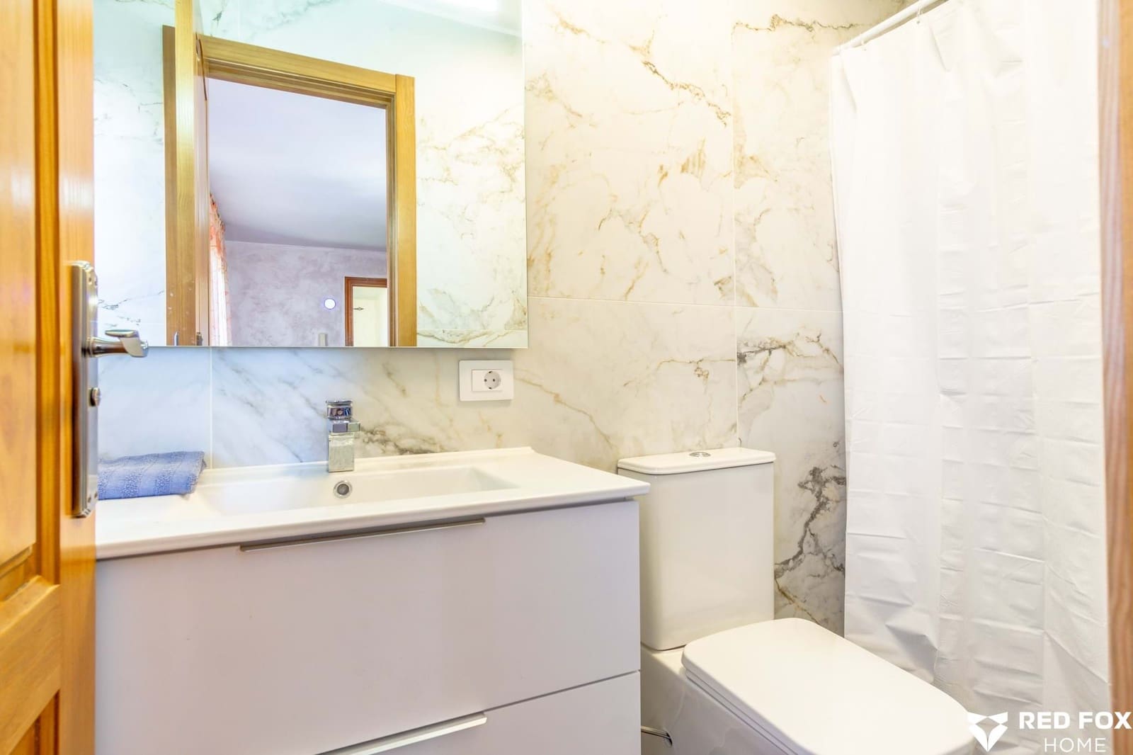 8 soveværelse Villa til salg i Los Silos med garage - € 525.000 (Ref: 8765743)