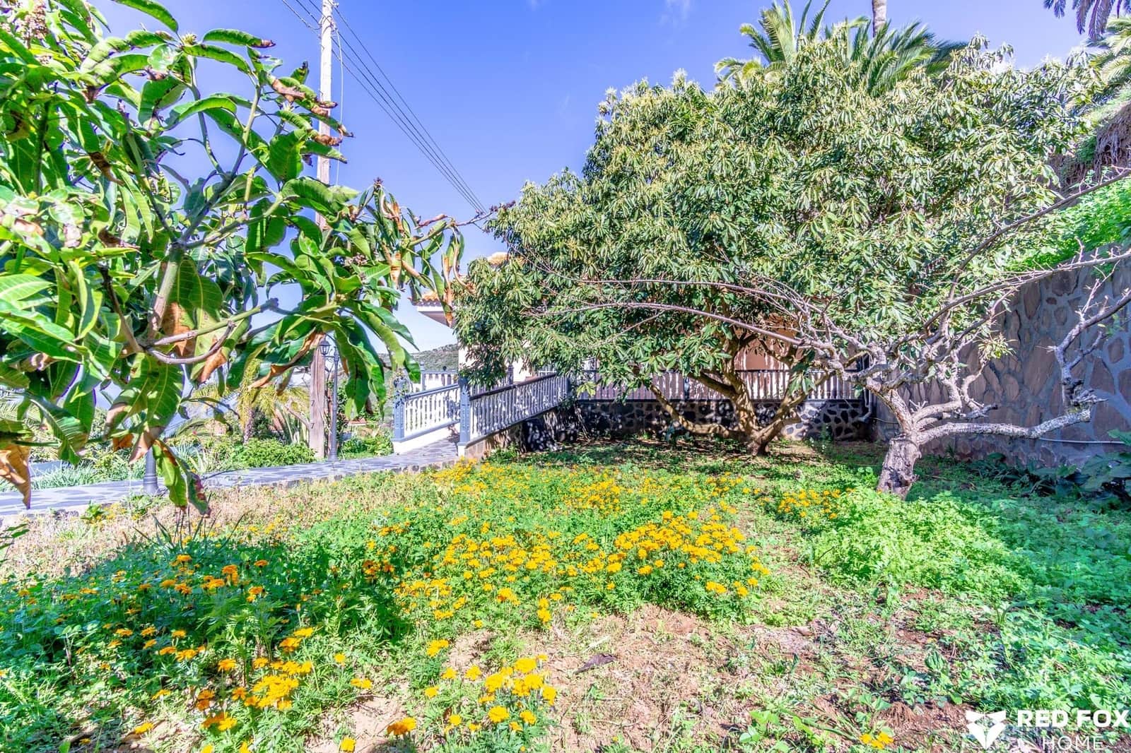 8 soveværelse Villa til salg i Los Silos med garage - € 525.000 (Ref: 8765743)