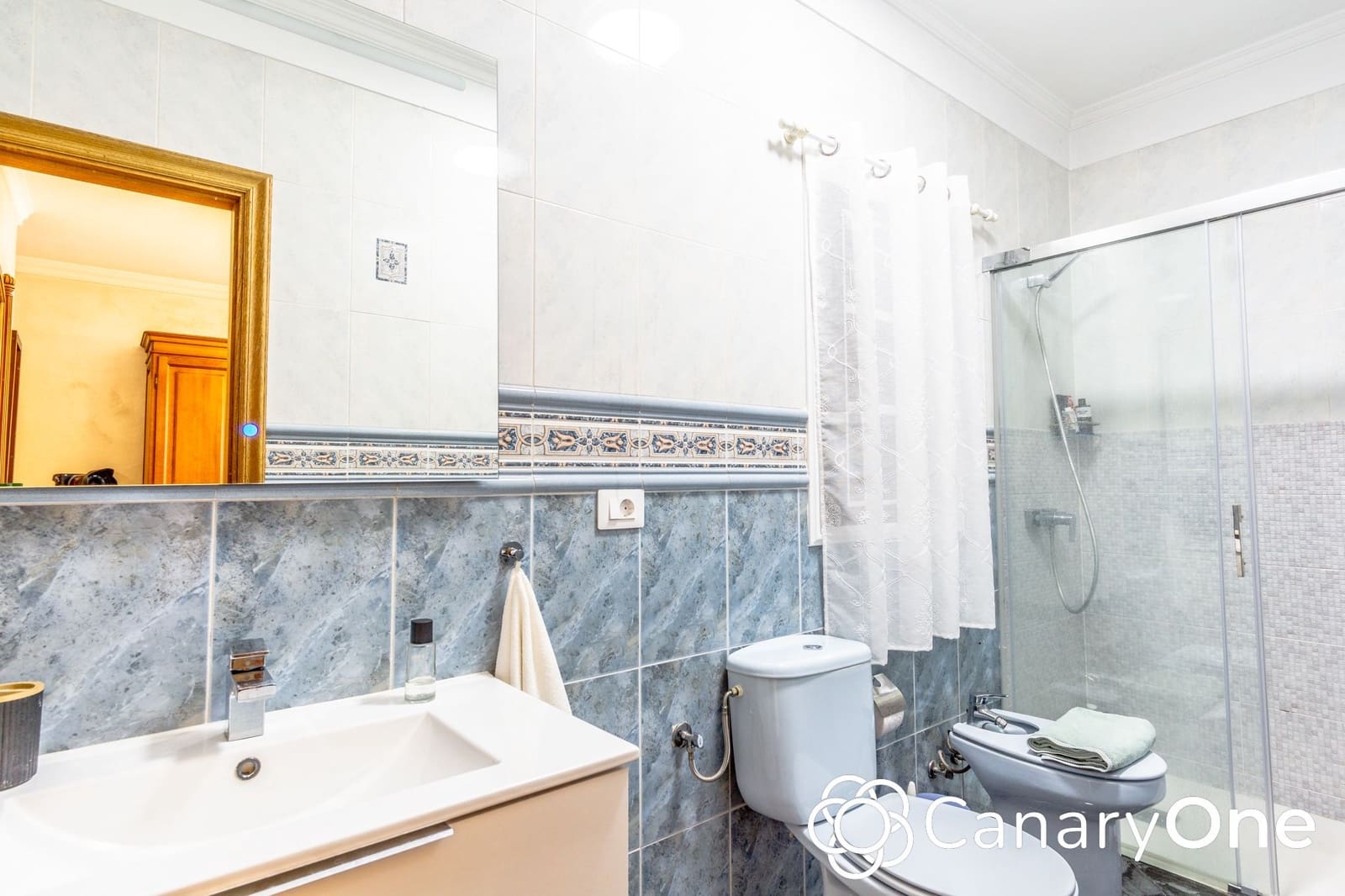 Chalet de 8 habitaciones en Los Silos en venta con garaje - 525.000 € (Ref: 8765743)
