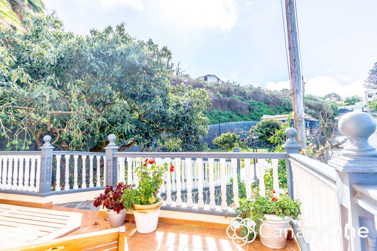 Chalet de 8 habitaciones en Los Silos en venta con garaje - 525.000 € (Ref: 8765743)