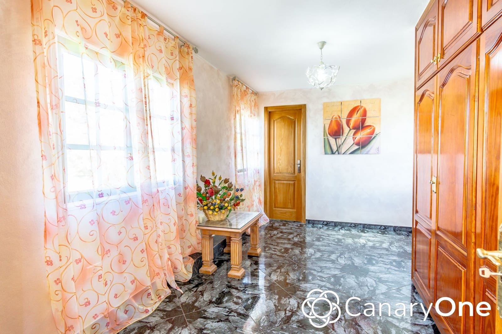 Chalet de 8 habitaciones en Los Silos en venta con garaje - 525.000 € (Ref: 8765743)