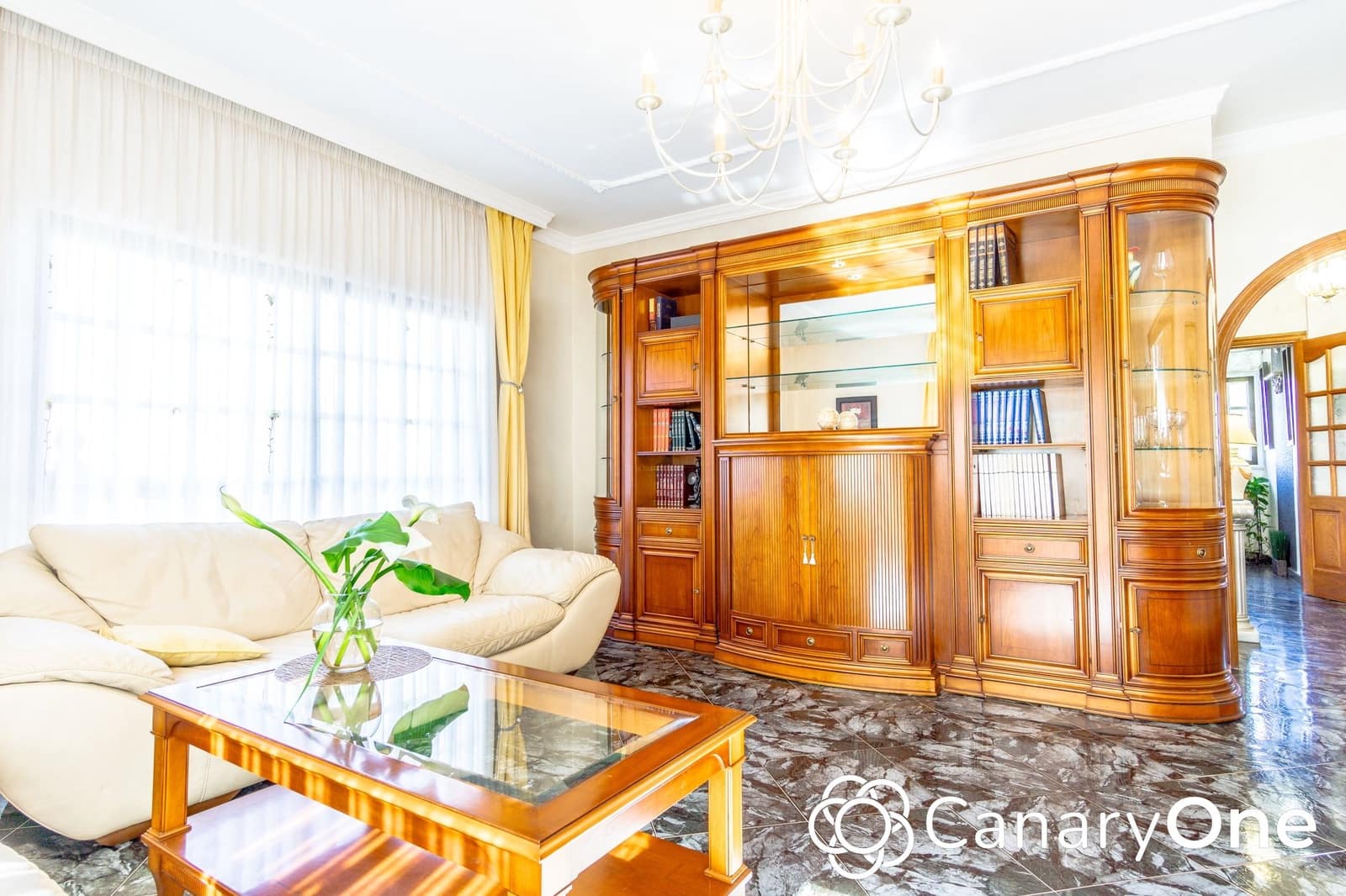 Chalet de 8 habitaciones en Los Silos en venta con garaje - 525.000 € (Ref: 8765743)