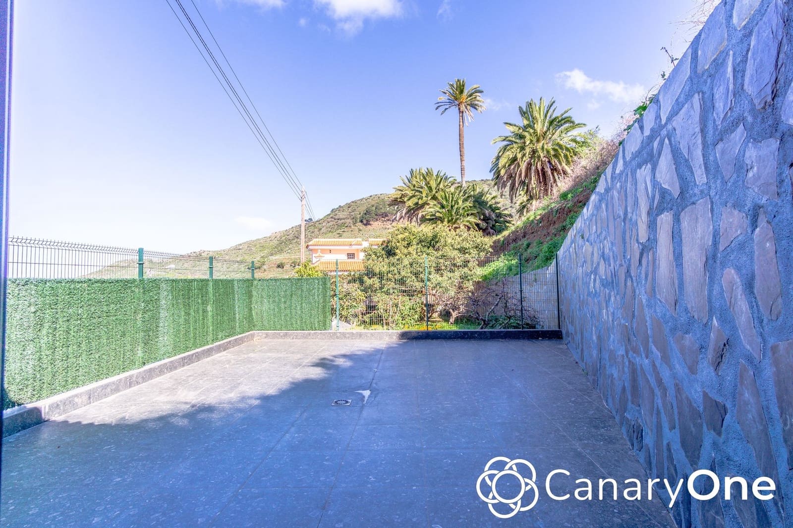 Chalet de 8 habitaciones en Los Silos en venta con garaje - 525.000 € (Ref: 8765743)