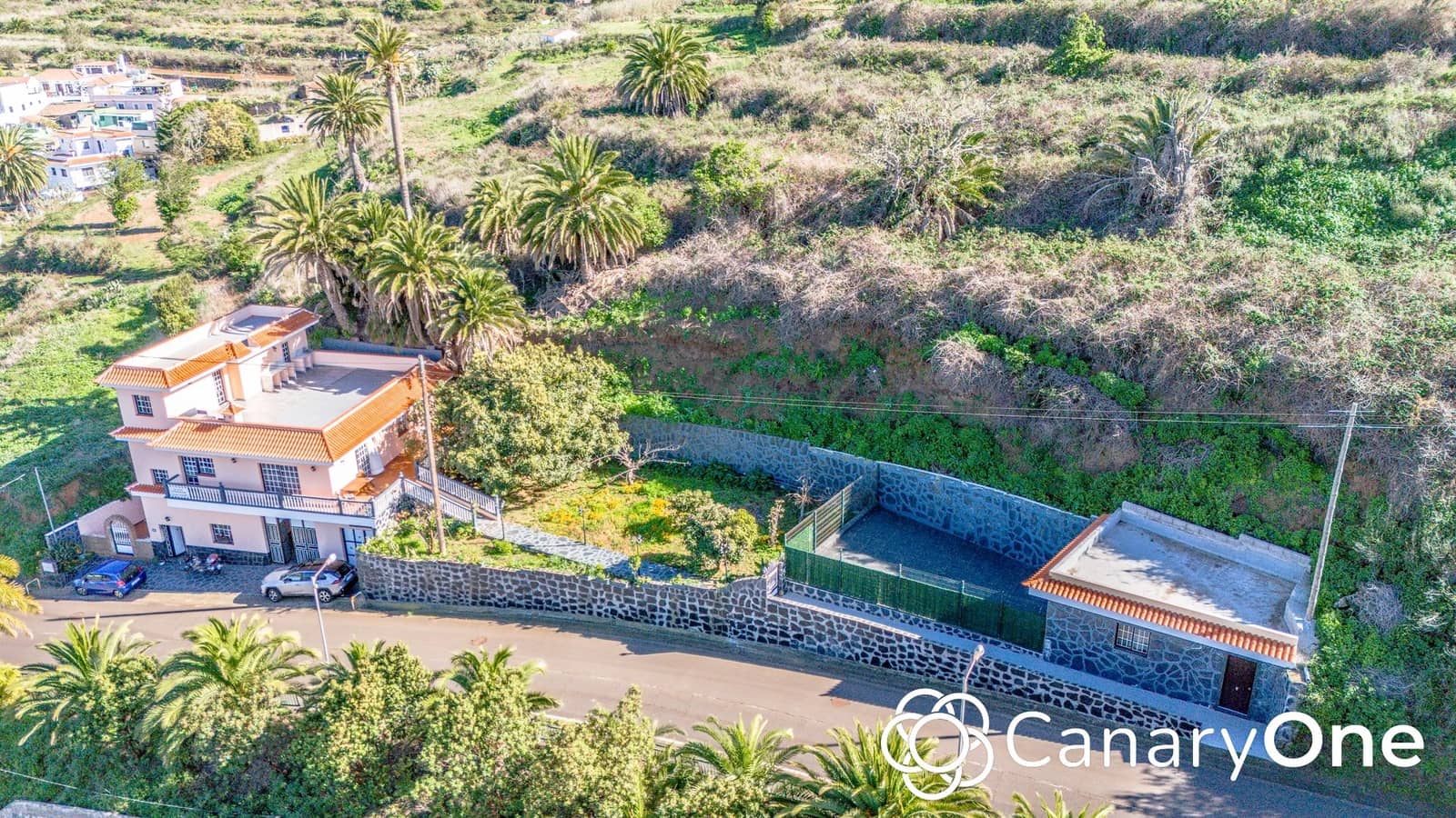 Chalet de 8 habitaciones en Los Silos en venta con garaje - 525.000 € (Ref: 8765743)