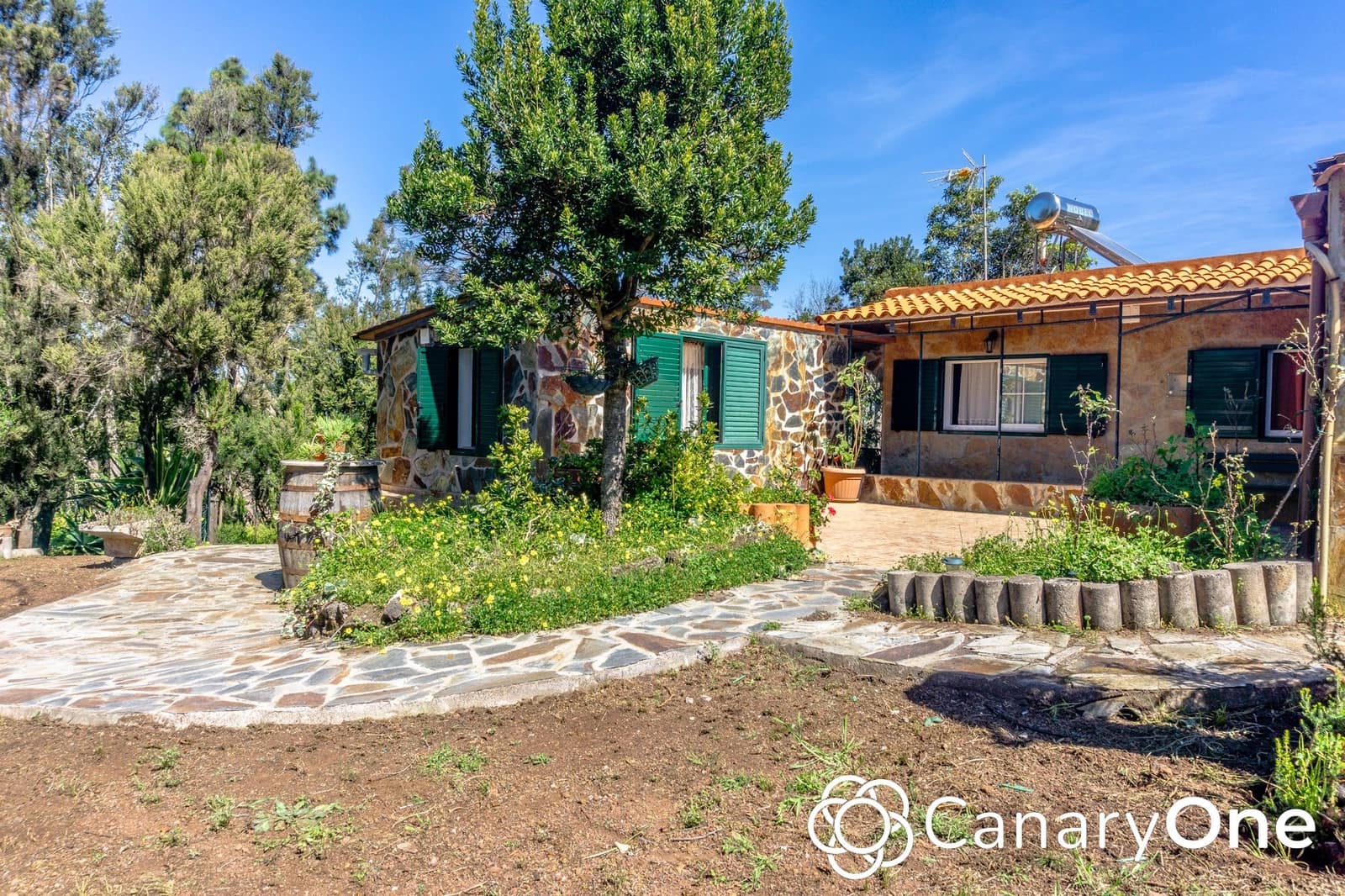 4 slaapkamer Villa te koop in El Sauzal met garage - € 750.000 (Ref: 8842229)