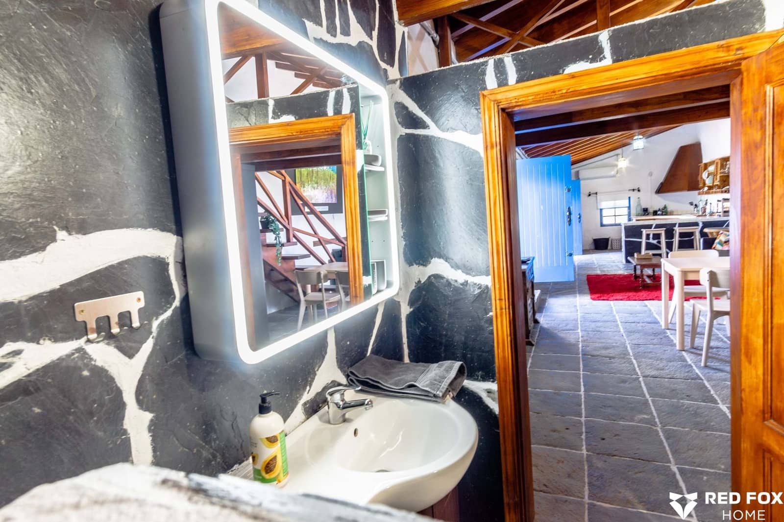 2 soveværelse Villa til salg i La Matanza de Acentejo med garage - € 1.260.000 (Ref: 8903184)