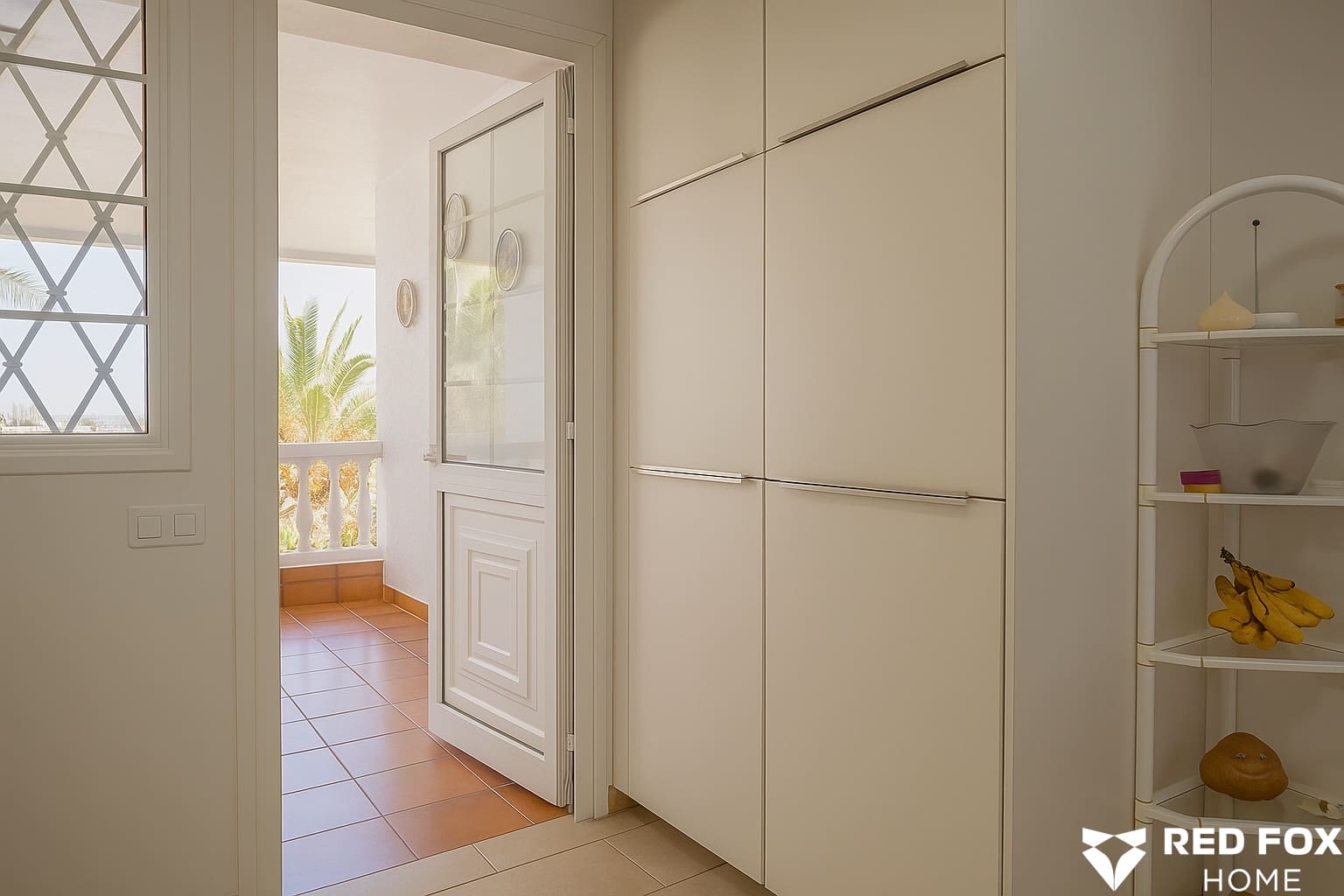 2 soverom Leilighet til salgs i Puerto de la Cruz med garasje - € 575 000 (Ref: 9143792)