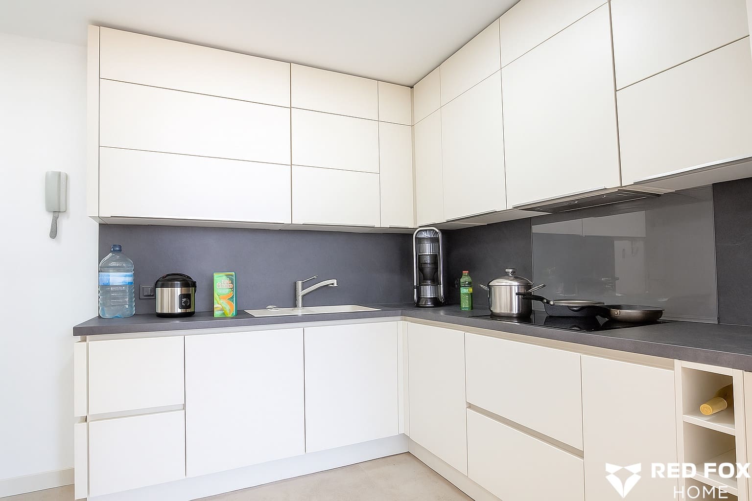 2 soverom Leilighet til salgs i Puerto de la Cruz med garasje - € 575 000 (Ref: 9143792)