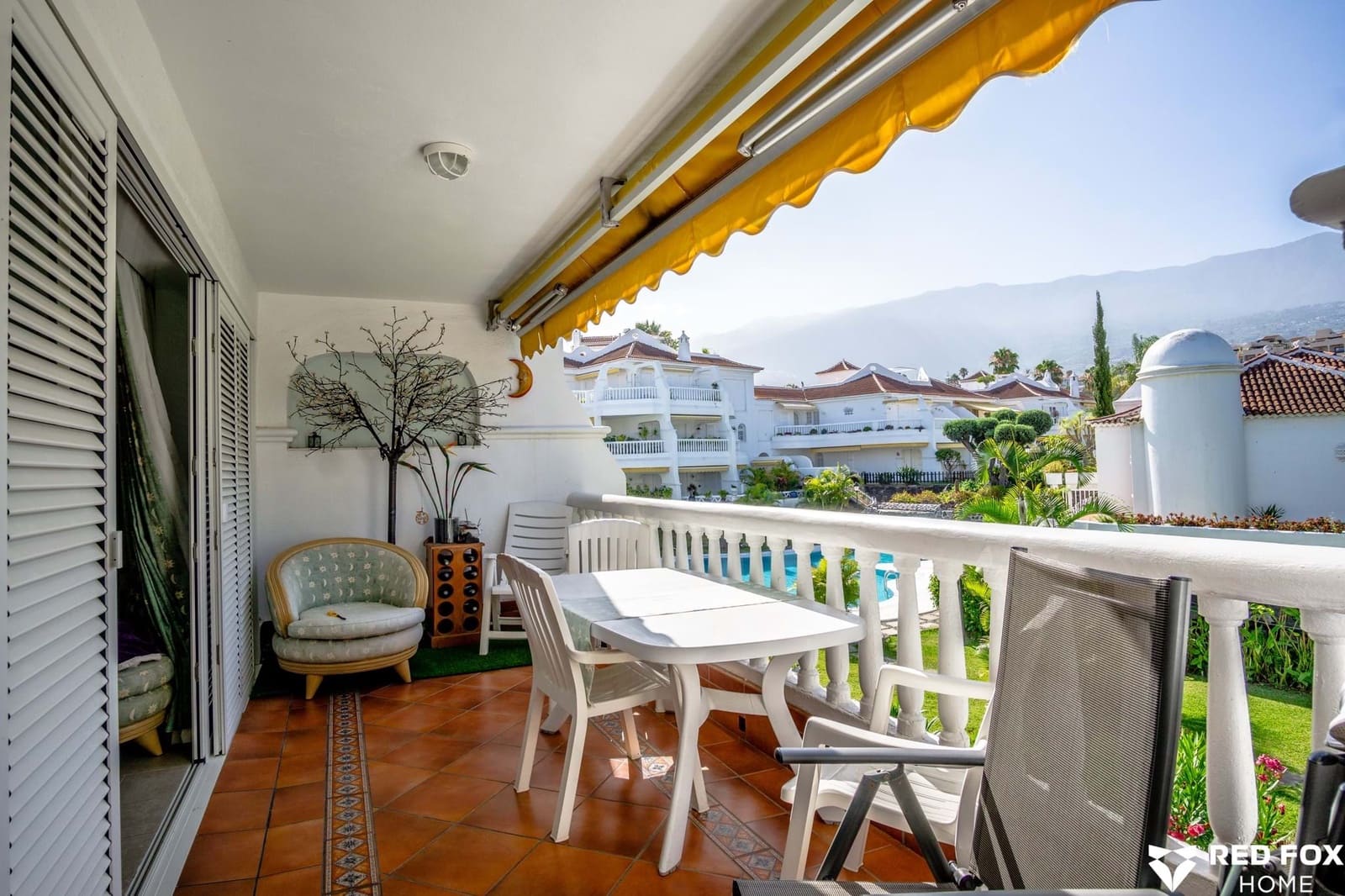 2 soverom Leilighet til salgs i Puerto de la Cruz med garasje - € 575 000 (Ref: 9143792)